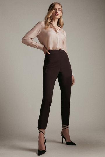 Essential Techno Woven Crop Pants chocolate