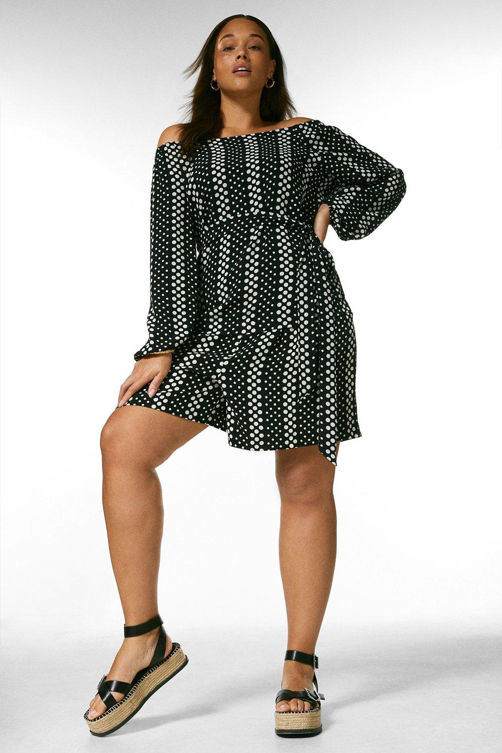 Black Plus Size Spot Print Woven Shorts
