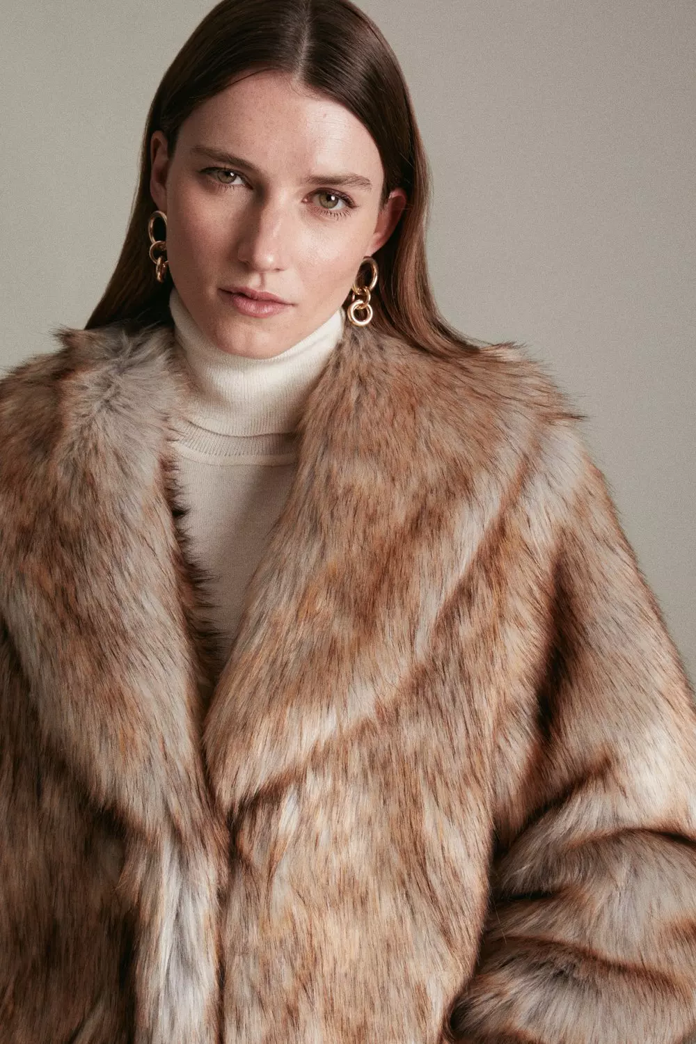 Karen millen faux fur jacket hotsell