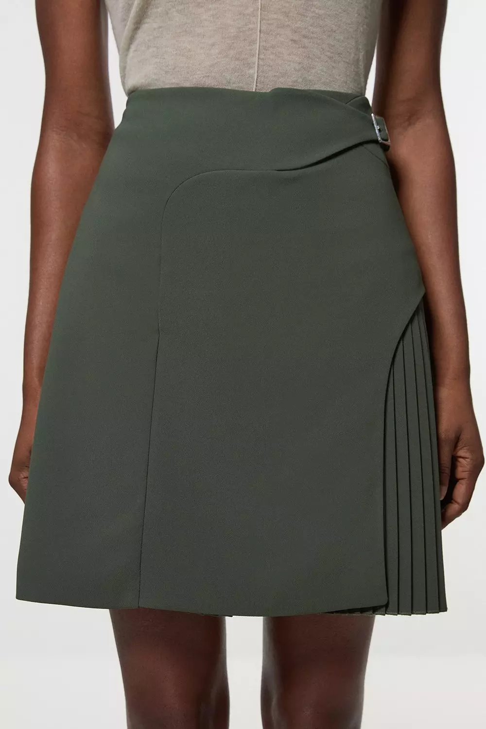 【MATIN KIM】UNBALANCE PLEATS BELTED MINI SKIRT UNBALANCE PLEATS BELTED MINI SKIRT IN BLACK - MATINKIM