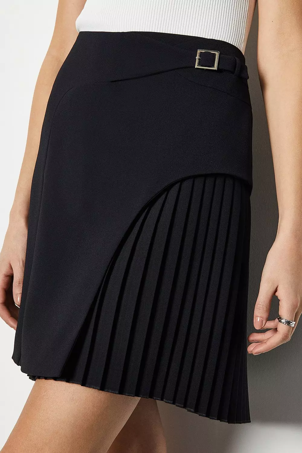 Buckle Detail Pleated Mini Skirt | Karen Millen