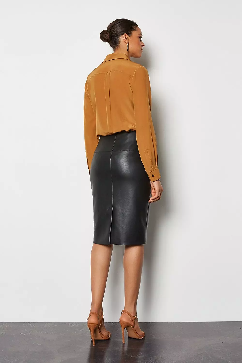 Karen millen brown leather skirt hotsell
