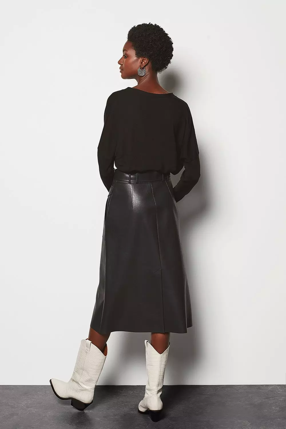 【in a row】Millano leather skirt Women's Premium Leather Zippered Slit Mini Skirt - Black