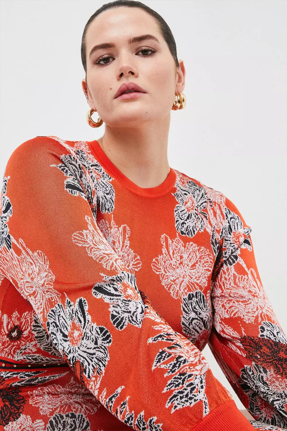 Red Plus size Mirrored Floral Slinky Knit Dress alternative image