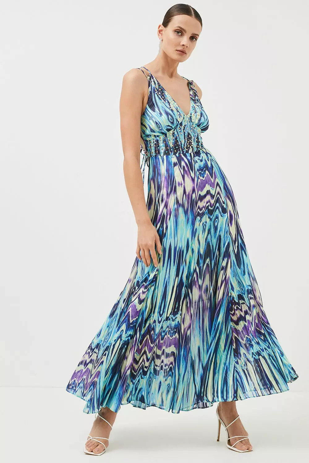 【KAREN MILLEN】プチ コールドショルダー フローラルドレス Cold Shoulder 3D Floral Applique Woven Maxi Dress | Karen Millen