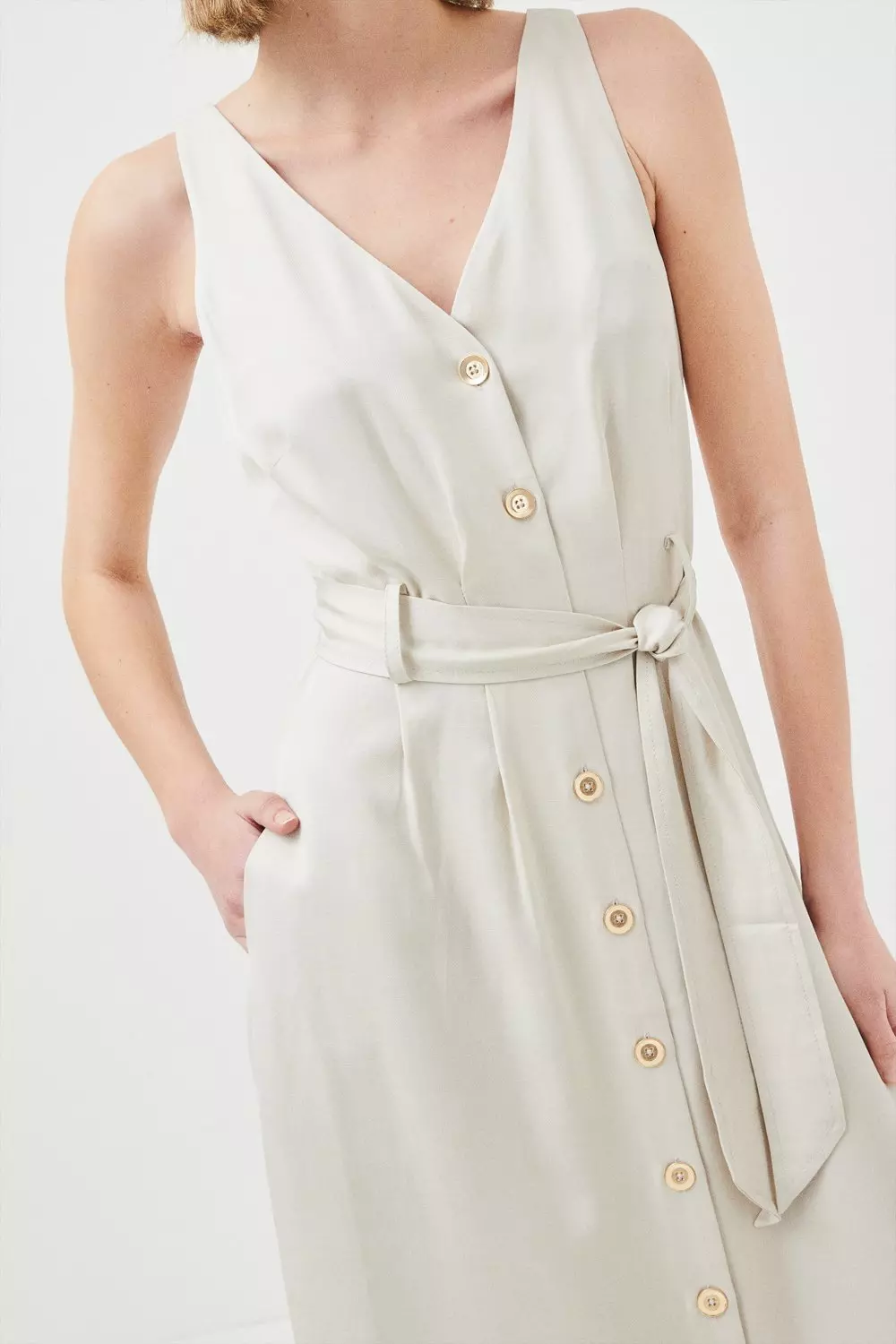★Karen Millen★ リネンビスコースフローラルウーブンショート Petite Lydia Millen Cutwork Woven Maxi | Karen Millen