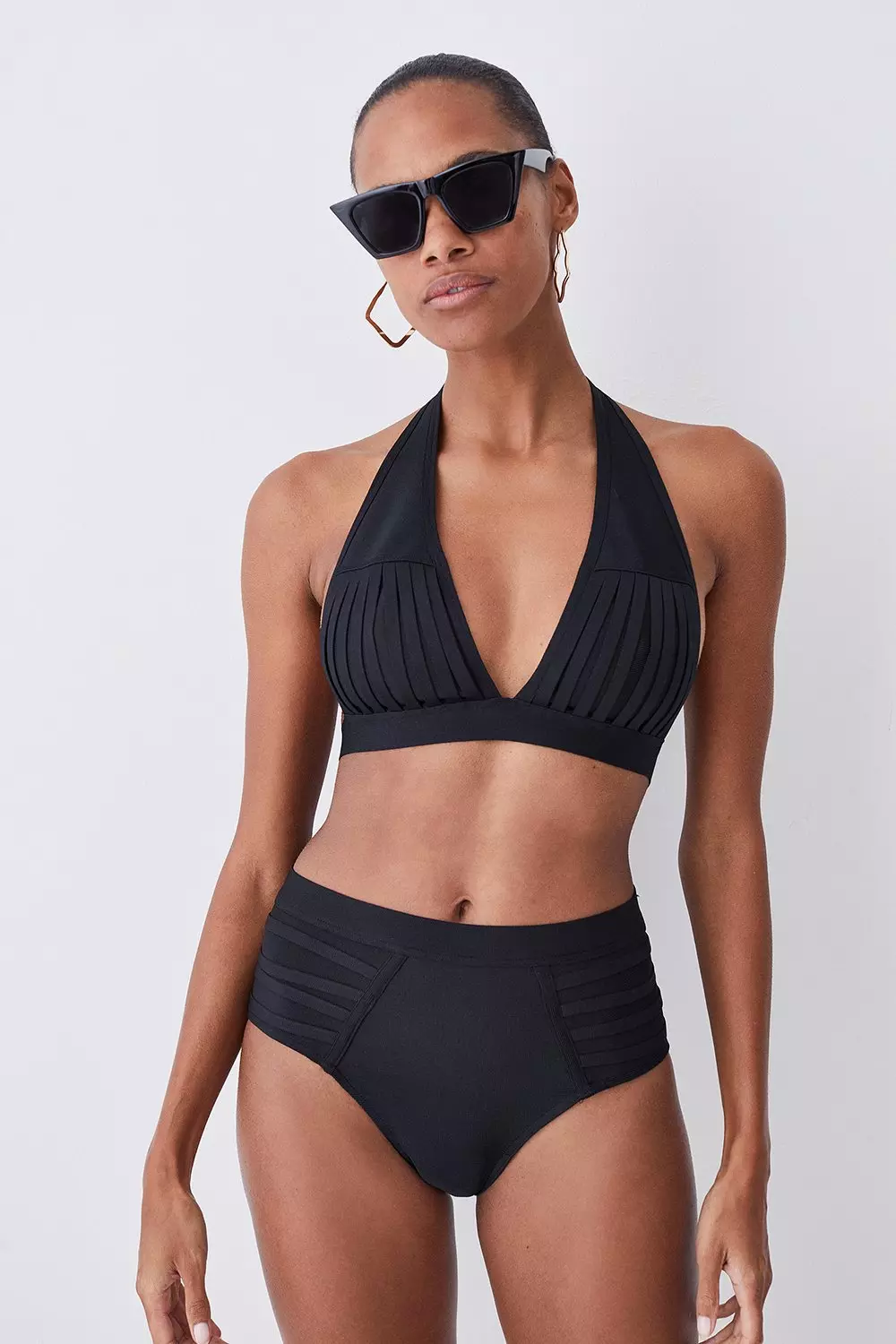 meer. NECK SLIT SHEER TOP(BLK) - メルカリ