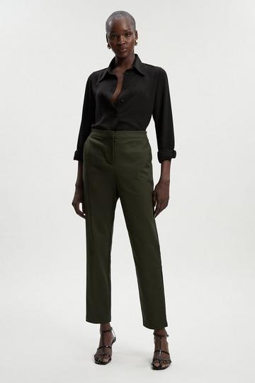 Essential Techno Woven Pants khaki