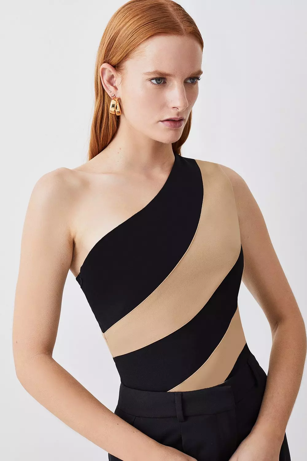 karenmillen ワンショルダータイネック One Shoulder Metallic Woven Top | Karen Millen