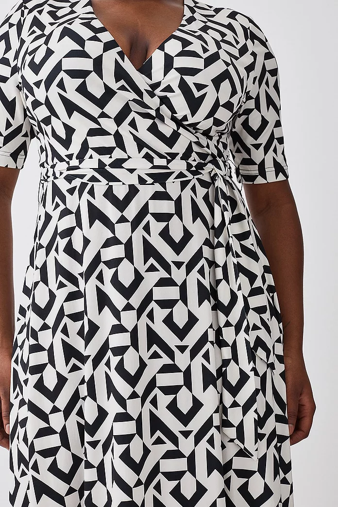 Plus Size Half Sleeve Geometric Printed Jersey Wrap Midi Plus Size Half Sleeve Geometric Printed Jersey Wrap Midi