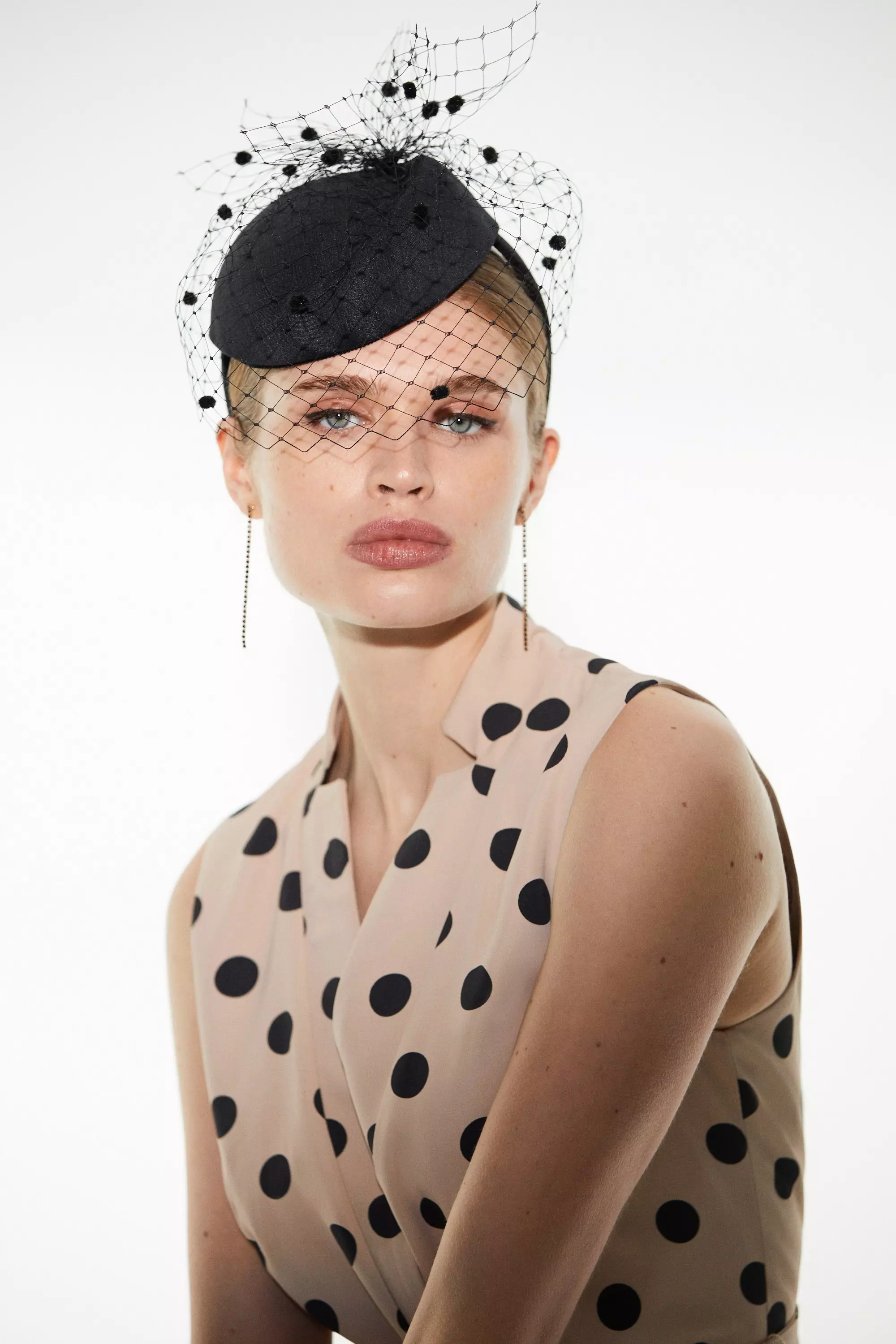 Pillbox hat london online