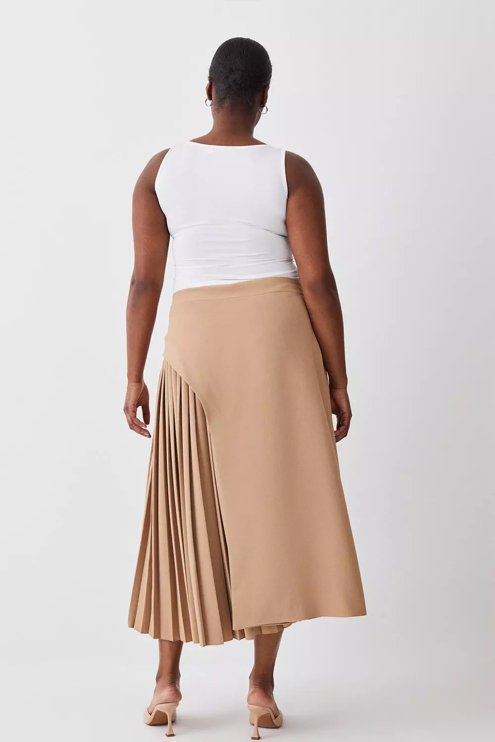 Plus Size Buckle Detail Pleated Midi Skirt | Karen Millen