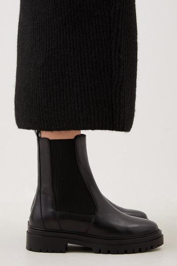 Leather Chunky Chelsea Boot