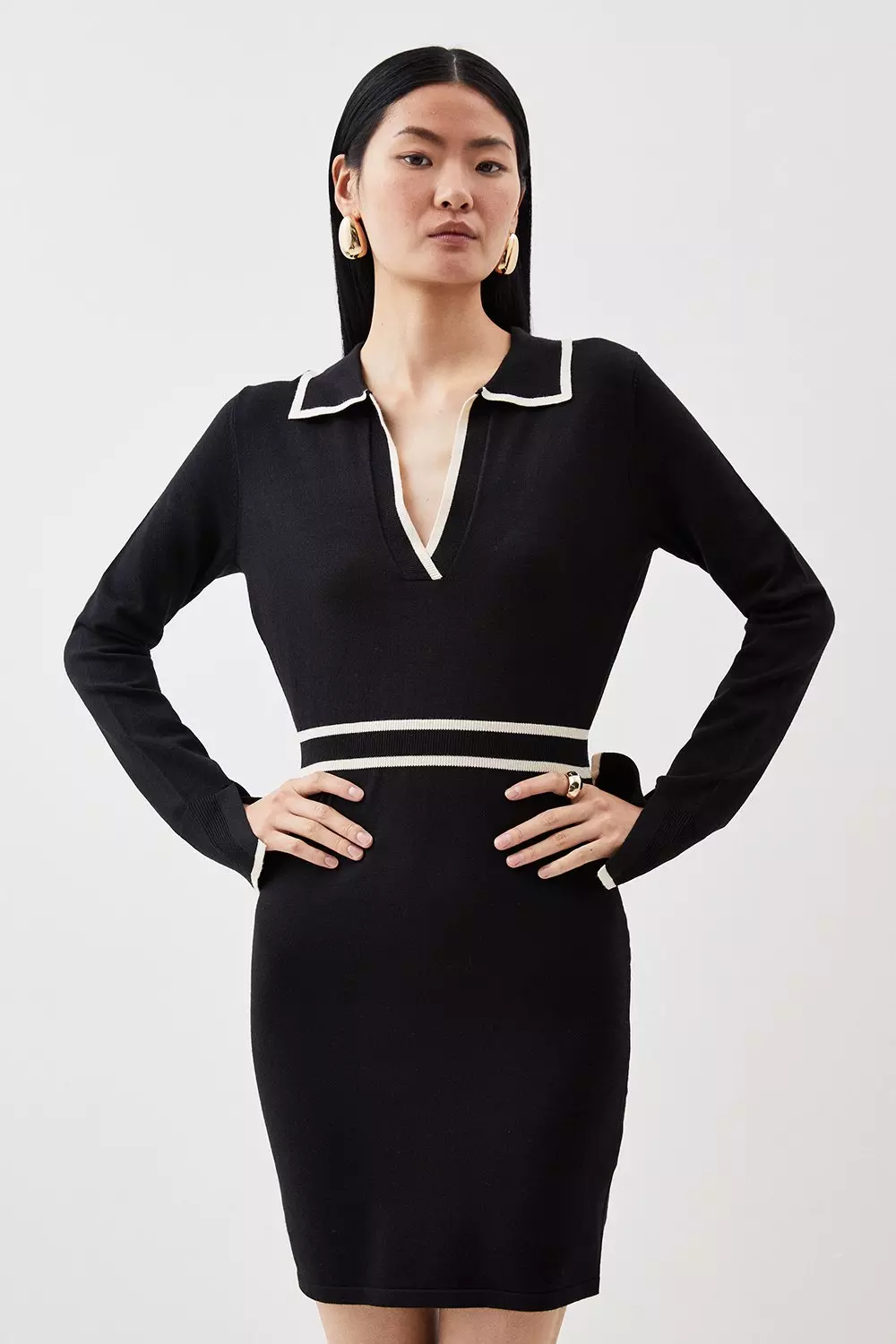 【KAREN MILLEN】ビスコース ブレンド ニット ミディドレス Petite Viscose Blend V Neck Knit Midi Dress | Karen Millen