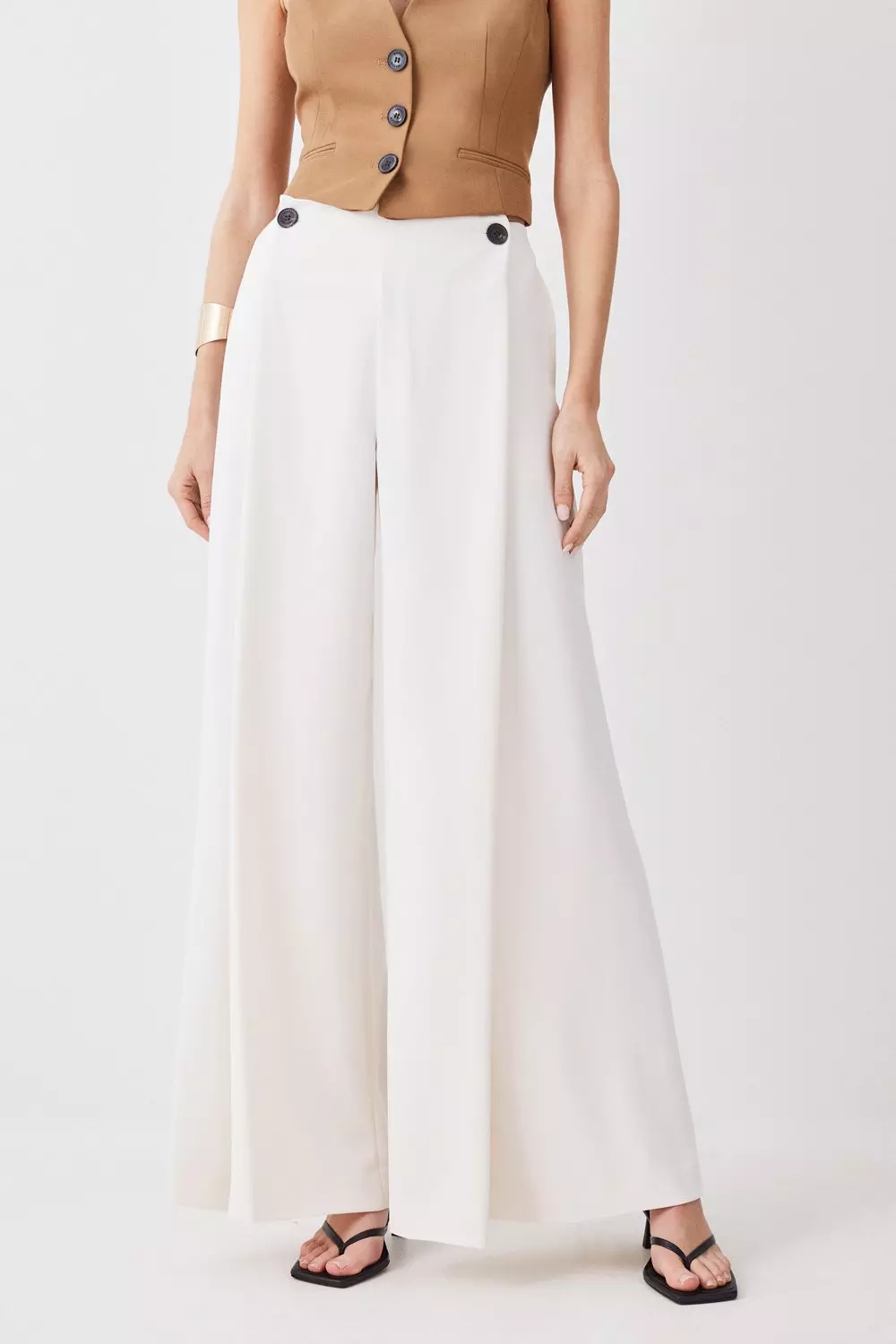 Soft Tailored Button Detail Pleated Wide Leg Pants | Karen Millen