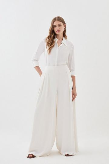 Soft Tailored Pleated Wide Leg Trouser ivory