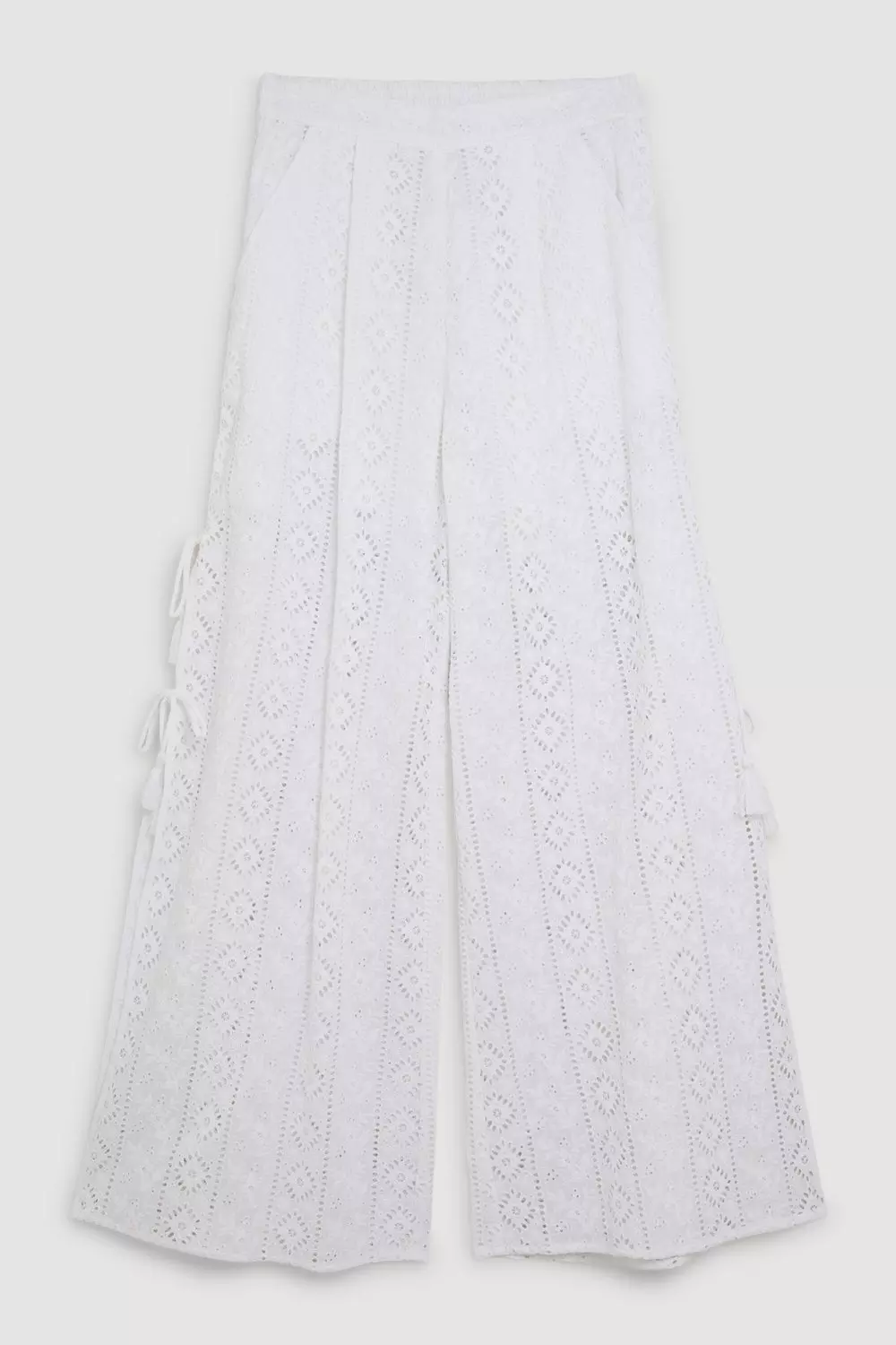 BLESS: Ultrawidepleated pants – ooga booga
