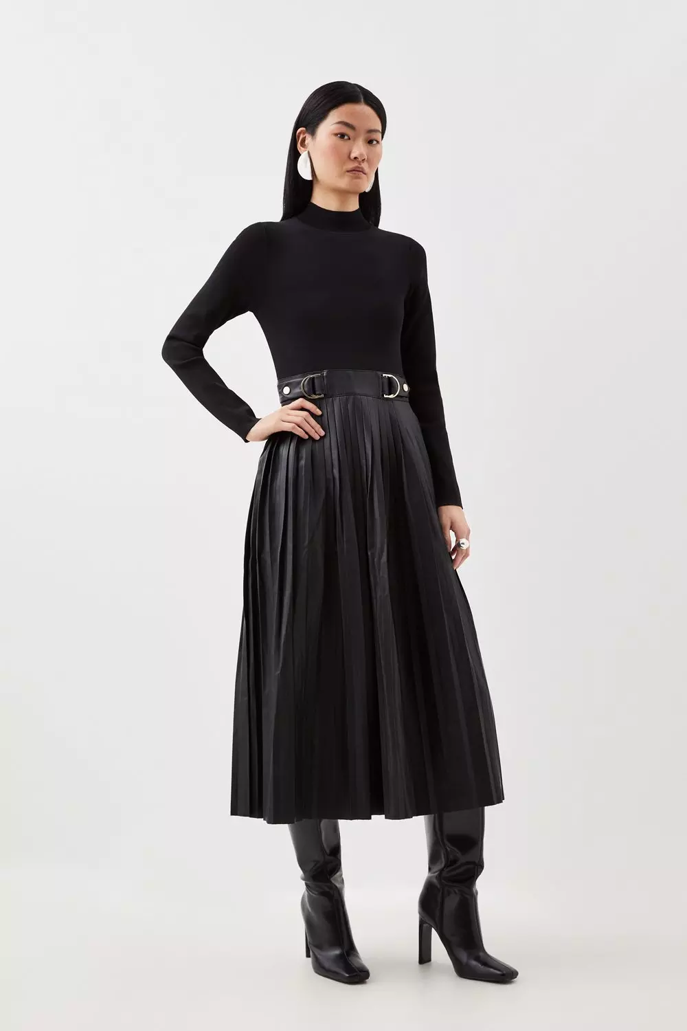 Black keyhole pleated midi dress with pleated skirt hotsell