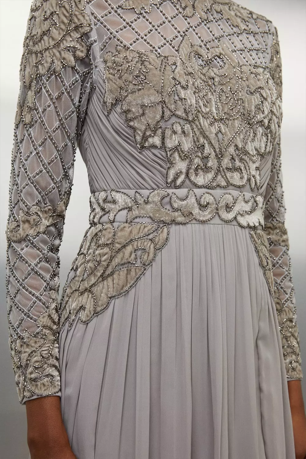 安心追跡付【KAREN MILLEN】クリスタル刺繍カットアウトマキシ Cut Out Crystal Embellished Woven Midi Dress | Karen Millen