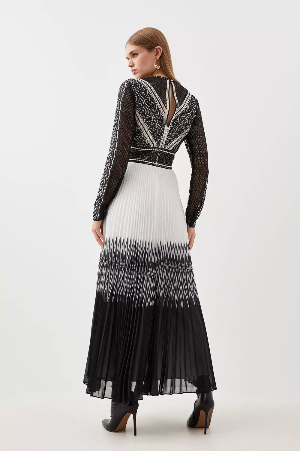 Guipure Lace Pleated Placed Print Woven Maxi Dress | Karen