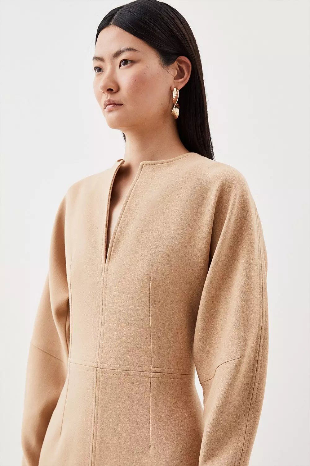 Structured Crepe Tailored Keyhole Rounded A Line Maxi Dress