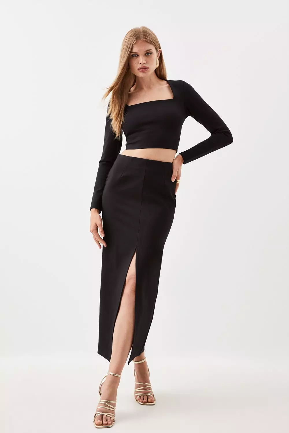 Long black skirt crop top hotsell