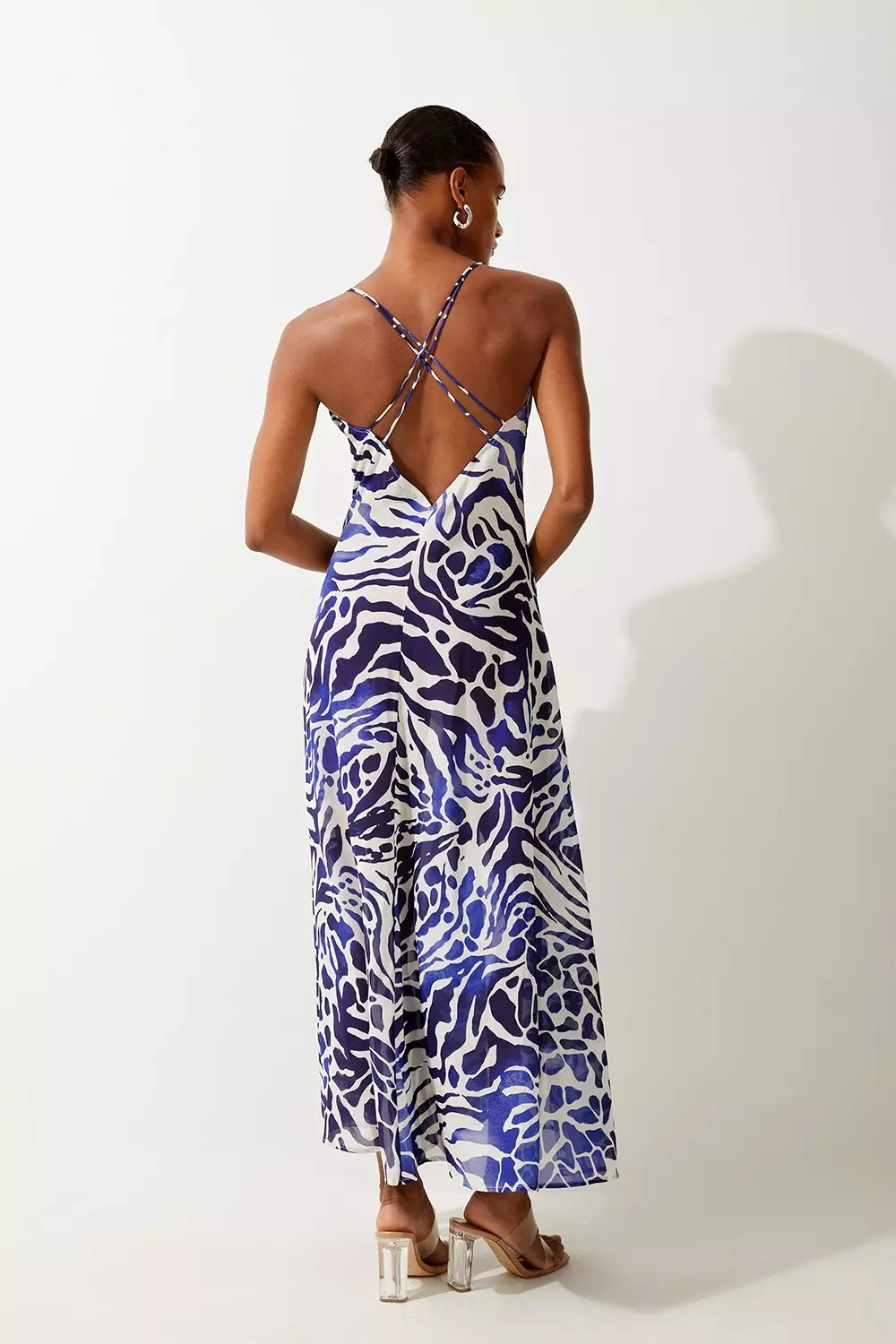 ★Karen Millen Baby Blueプロムストラッピー 魅惑的マキシ★ Abstract Print Embellished Maxi Beach Dress | Karen Millen