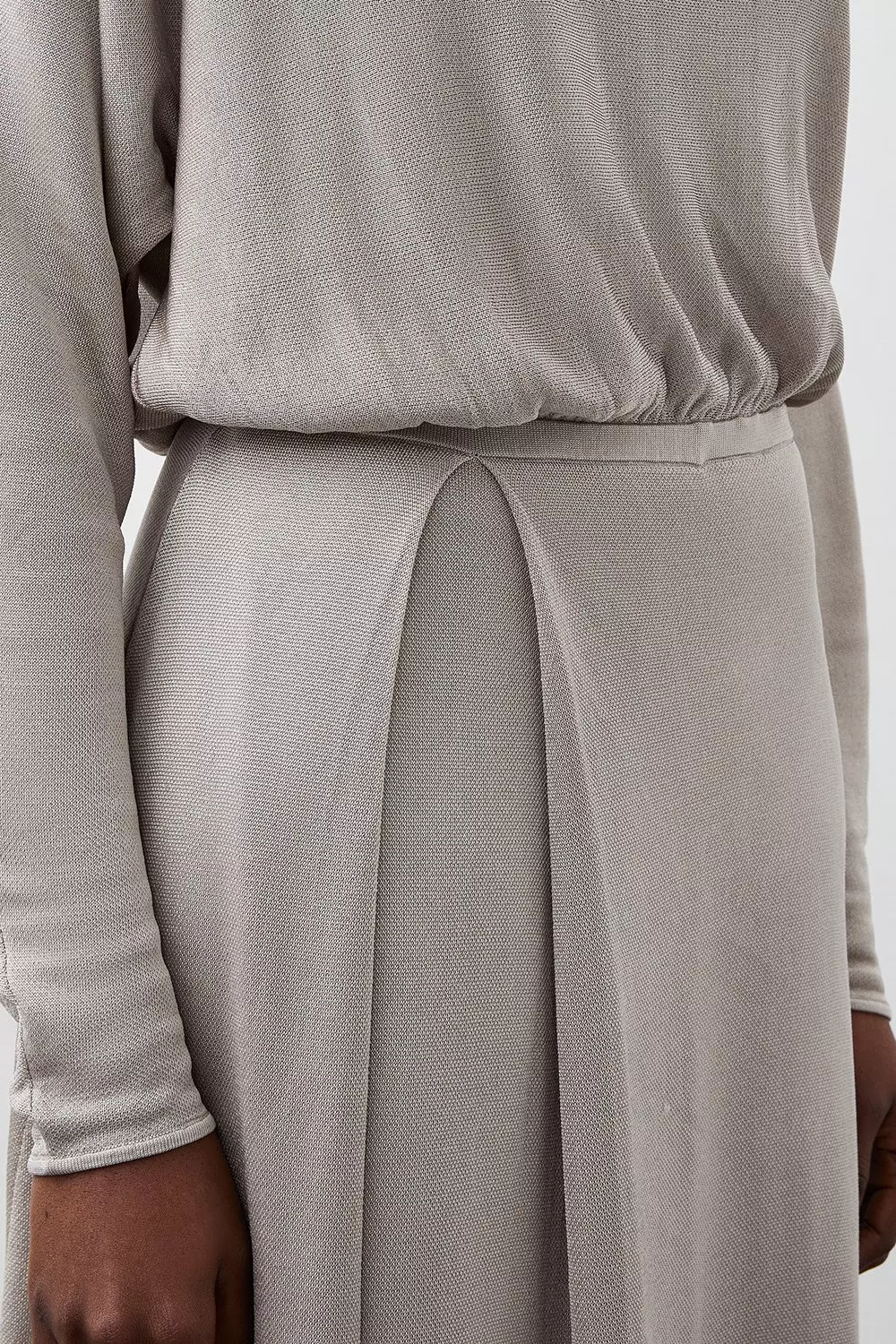 Mink Slinky Viscose  Knit Round Sleeve Midi Dress alternative image