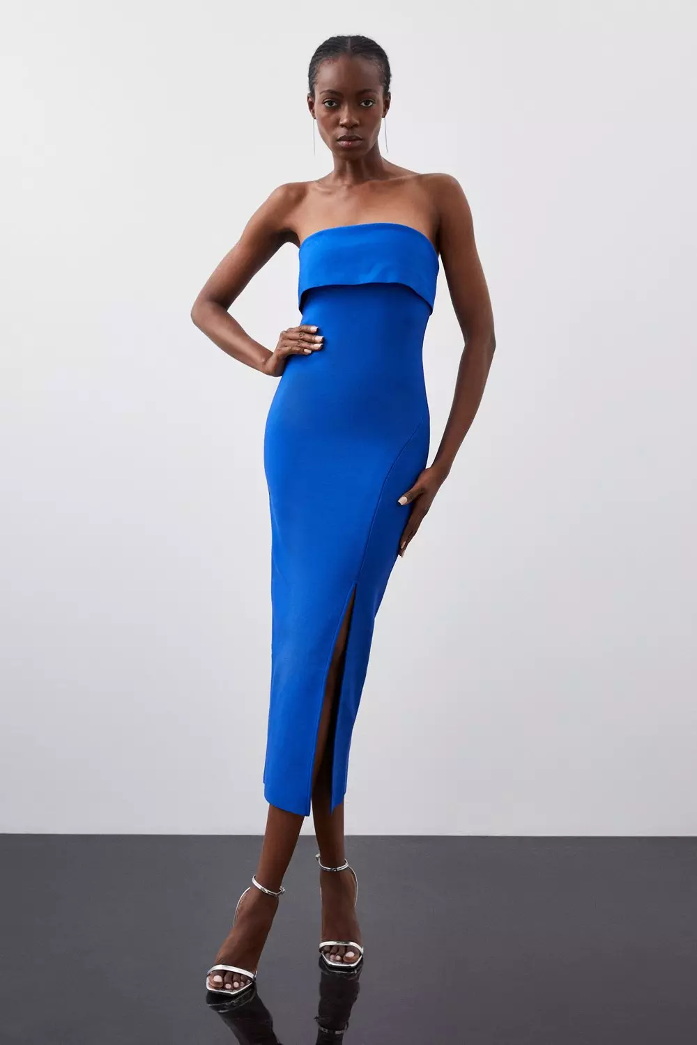 安心追跡【KAREN MILLEN】織り生地 ビーズ装飾 タッセル ドレス Embellished Fringed Halter Maxi Dress | Karen Millen