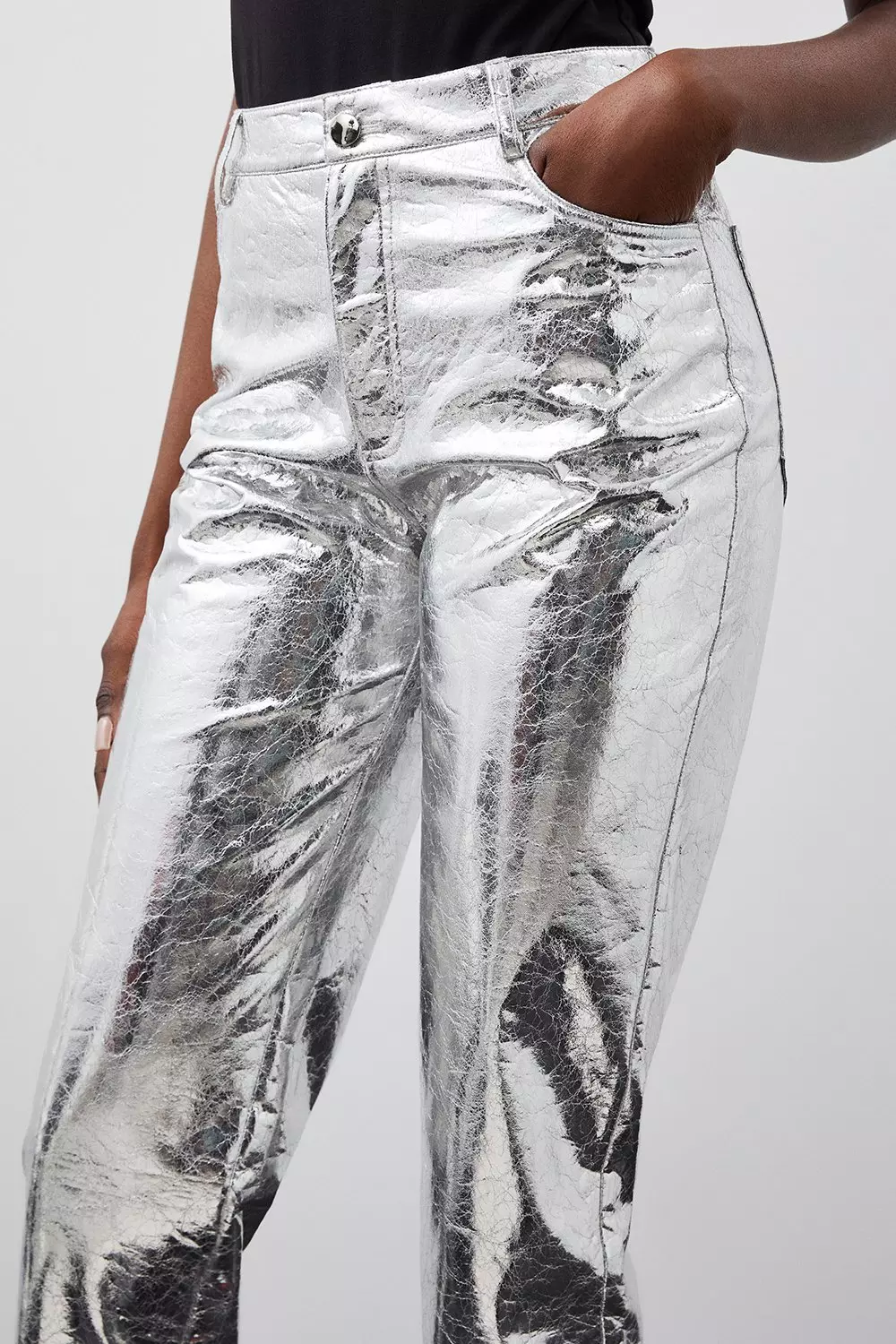 6(ROKU) BEAUTY&YOUTH UNITED ARROWS SILVER COLOR FAKE LEATHER PANTS  フェイクレザーパンツ シルバー系 38 ITUESUTBQTTW