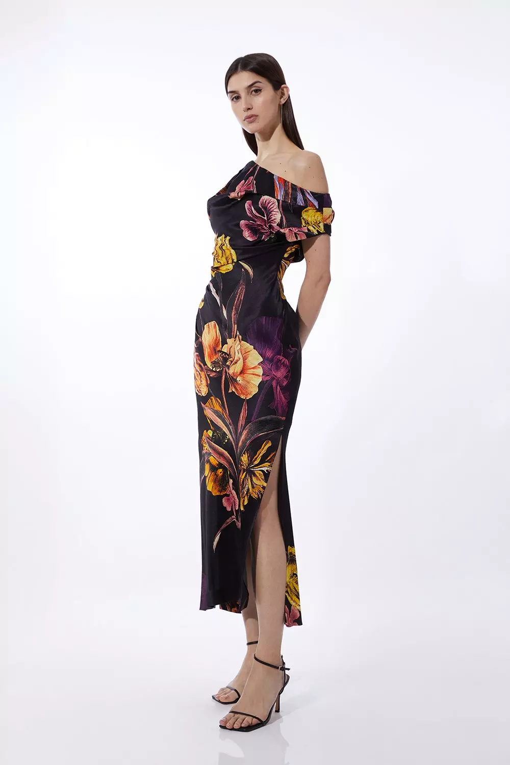 RUFFLES DRESS/ OFF-WHITE [MADARANINGEN] | GALAXY BROAD SHOP