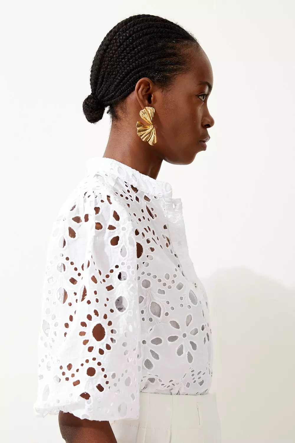 KAREN MILLEN 日本未入荷 タイ 襟 カットワーク 半袖 ポケット Woven Eyelet Short Sleeve Blouse | Karen Millen
