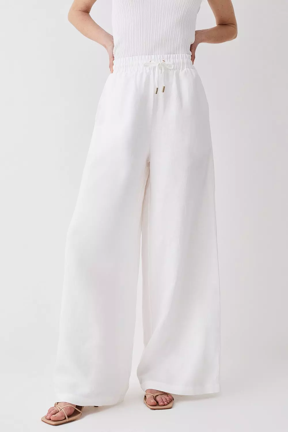 Linen Wide Leg Woven Trouser | Karen Millen