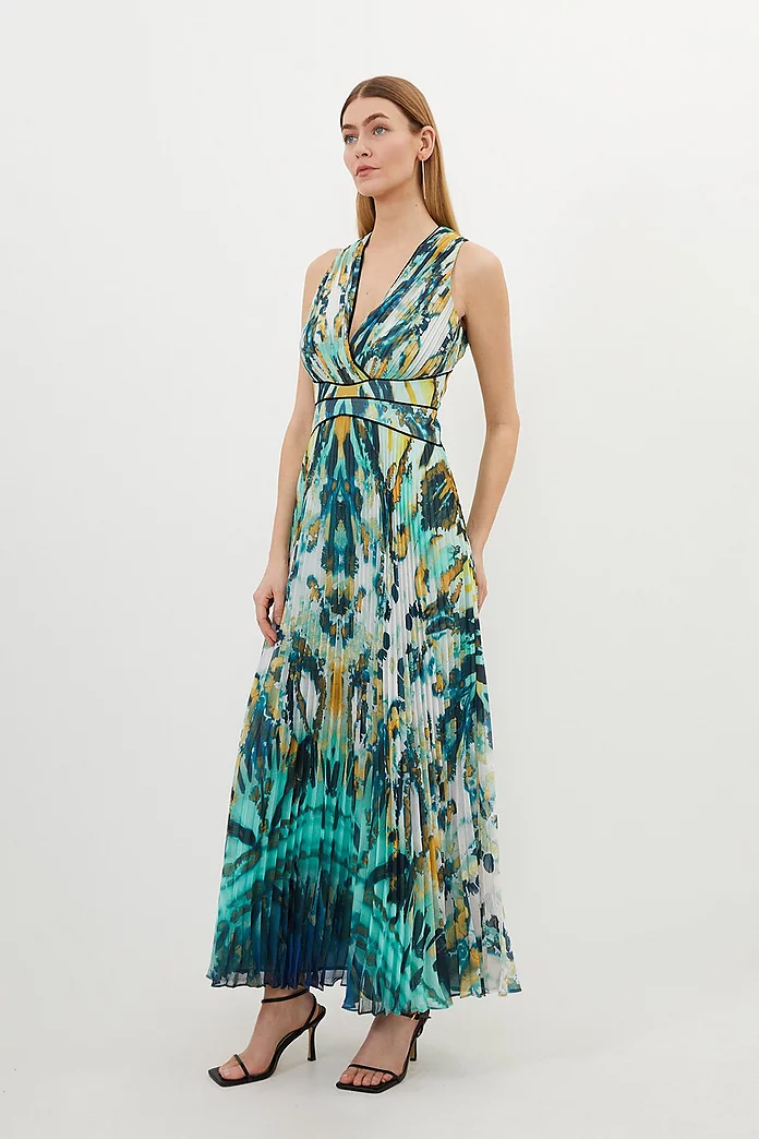 Floral and Ombre Vibrant Pleated Dress Floral and Ombre Vibrant Pleated Dress