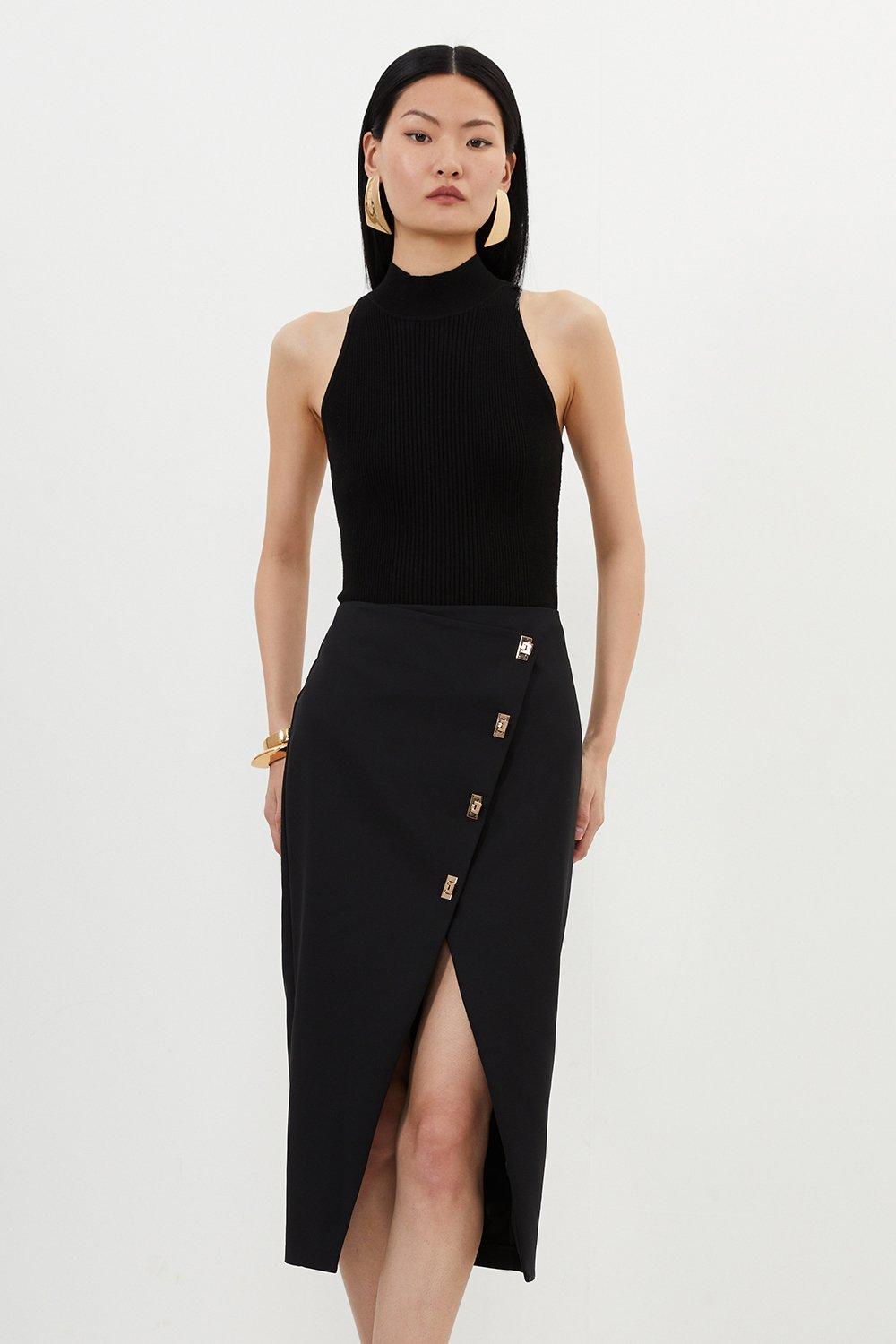 Black Techno Cotton Woven Pencil Skirt With Gold Clasp 