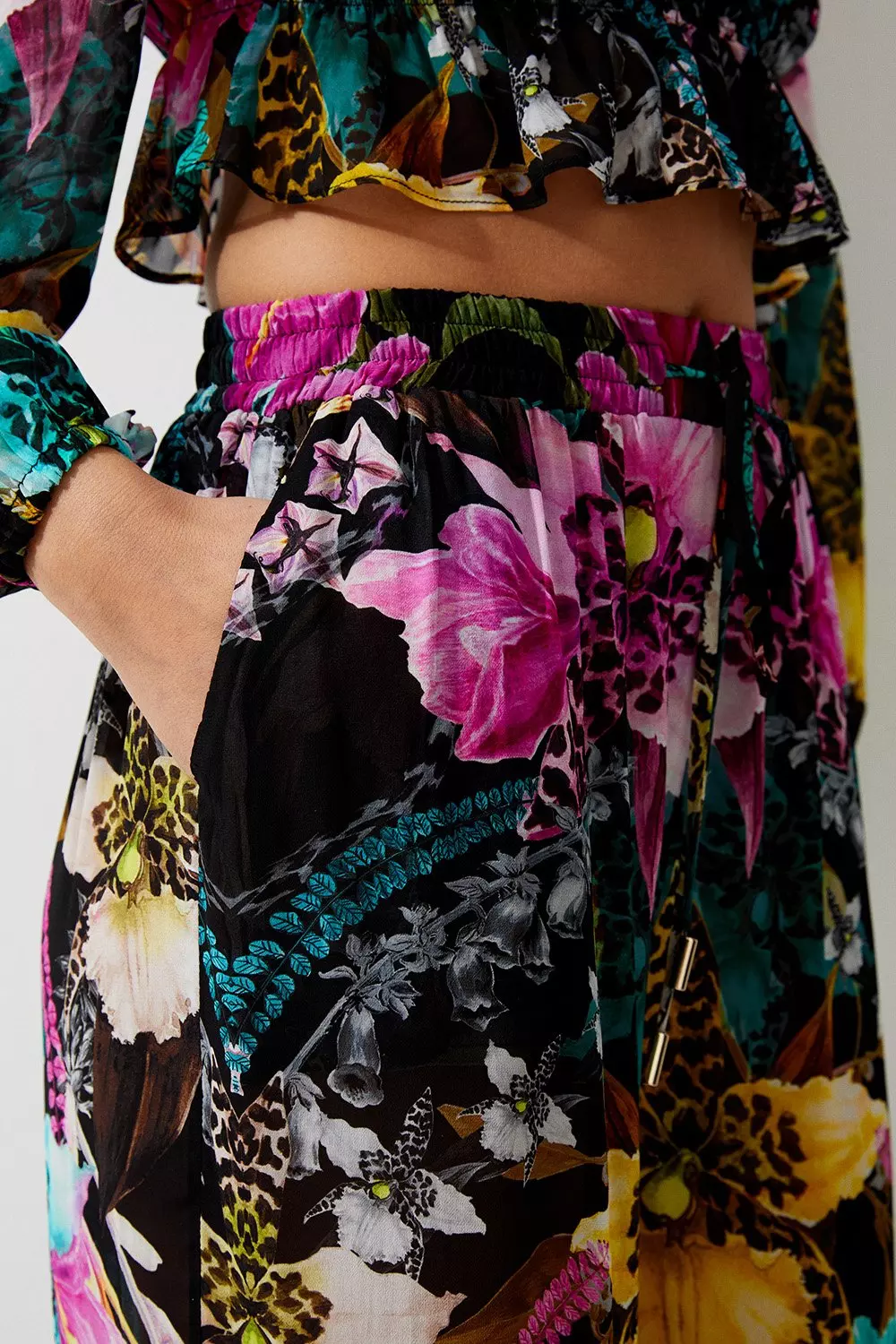 Multi Mirrored Tropical Viscose Georgette Beach Pants alternative image