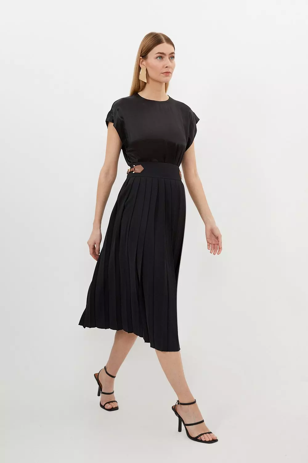 Black crepe pleated midi skirt sales
