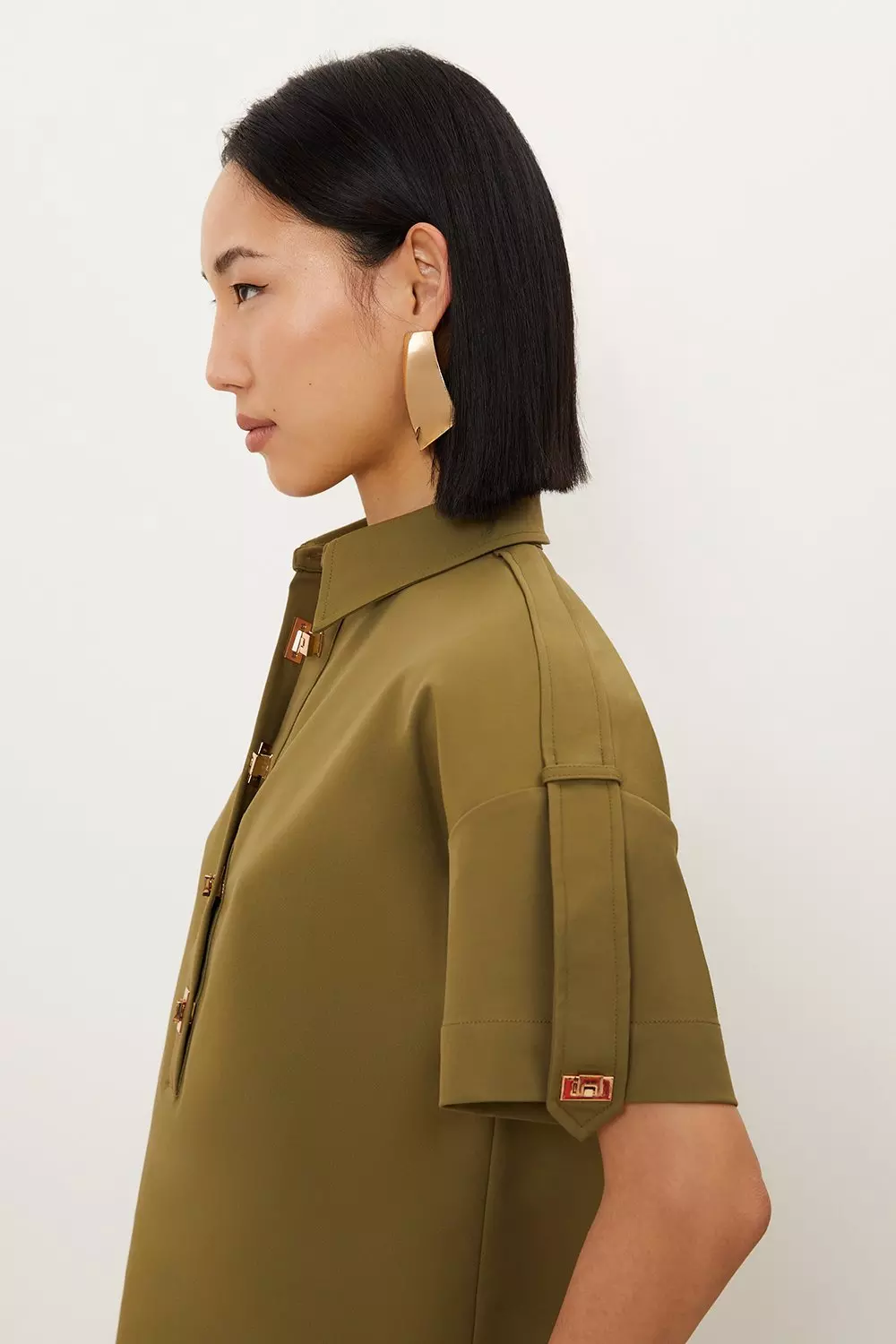 Techno Cotton Woven Short Sleeve Hardwear Detail Shirt