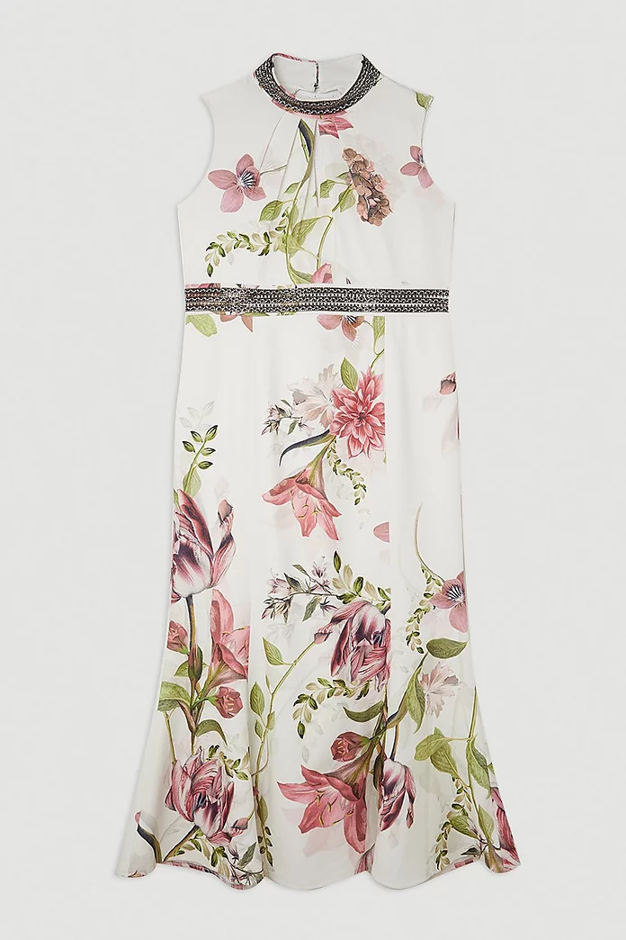 Plus Size Diamante Trim Floral Woven Sleeveless Maxi Dress Plus Size Diamante Trim Floral Woven Sleeveless Maxi Dress