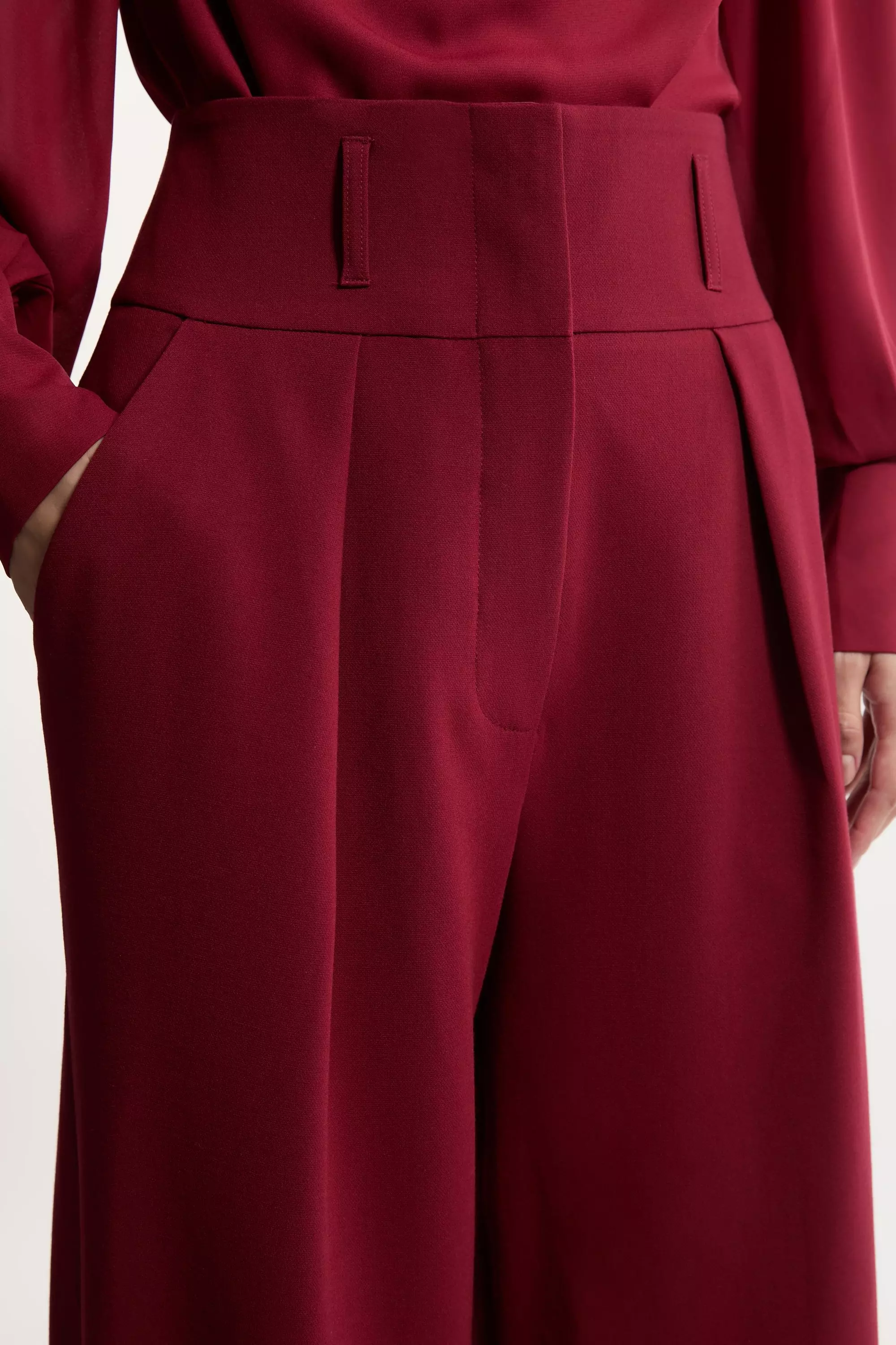 Compact Stretch Essential Tailored High Waist Wide Leg Pants
