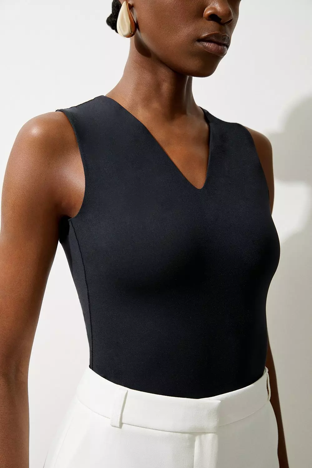 国内発・関税込!! KAREN MILLEN*スキューバ ネックラインドレス Shirred Cotton Tiered Halter Neck Woven Top | Karen Millen