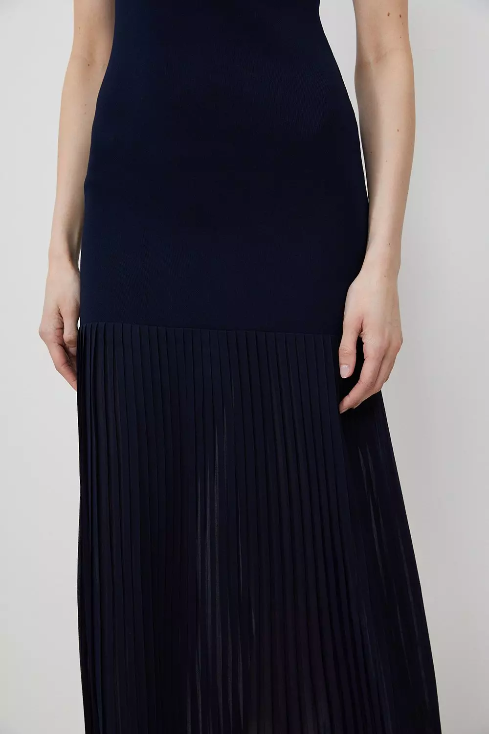 Navy bandage skirt online