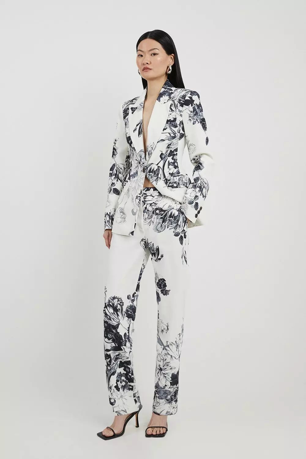 Petite floral trousers hotsell