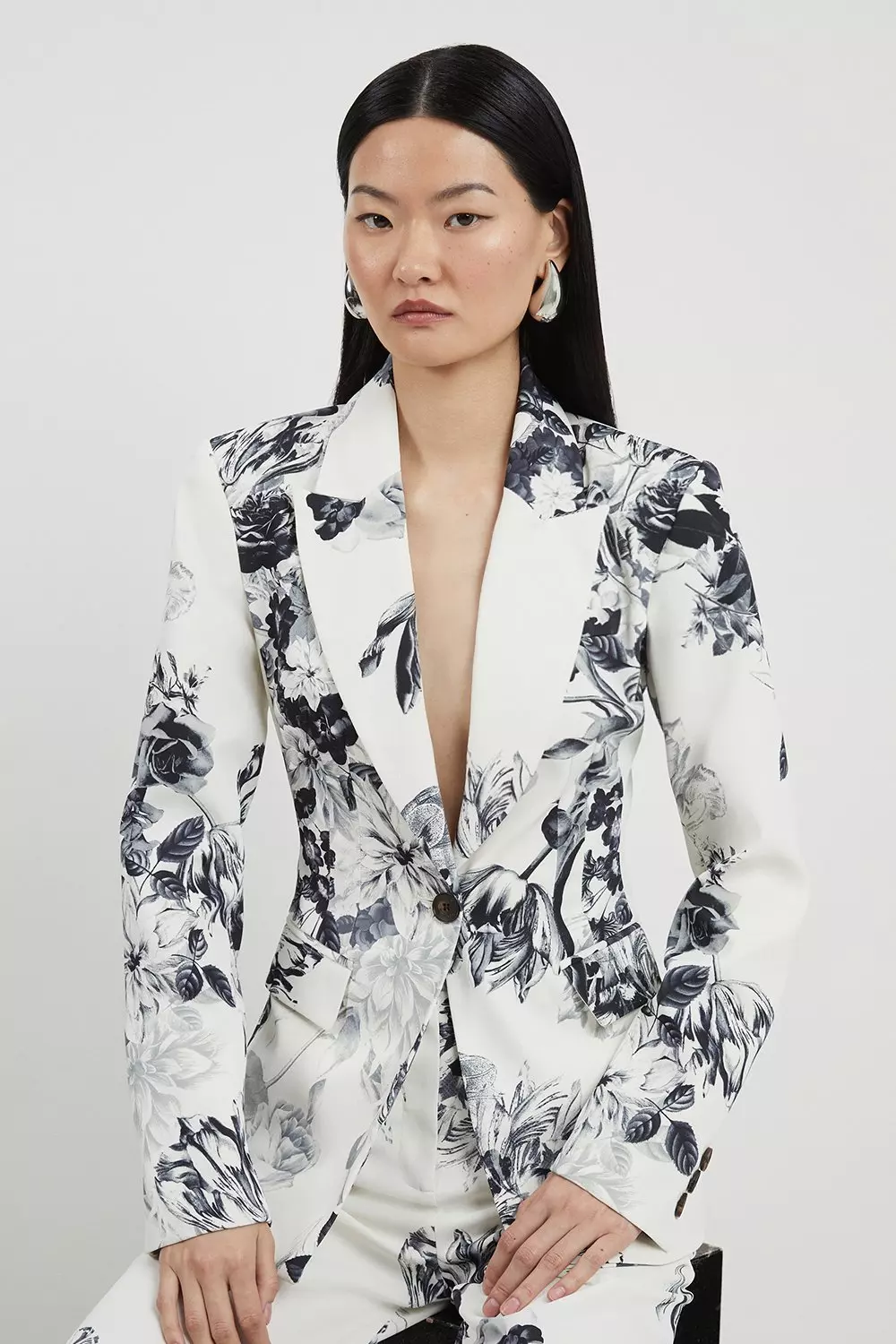 日本未入荷★Karen Millen ジップアップブルゾン Tailored Crepe Printed Mono Floral Single Breasted Blazer