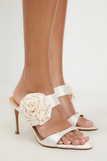 Rosette Detail Satin Heel cream