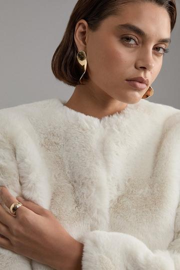 Collarless Faux Fur Jacket ivory