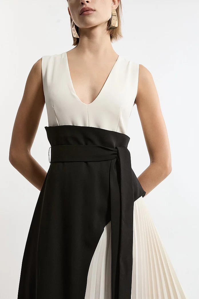 Petite Fluid Tailored Color Block Side Pleated Midi Dress Petite Fluid Tailored Color Block Side Pleated Midi Dress