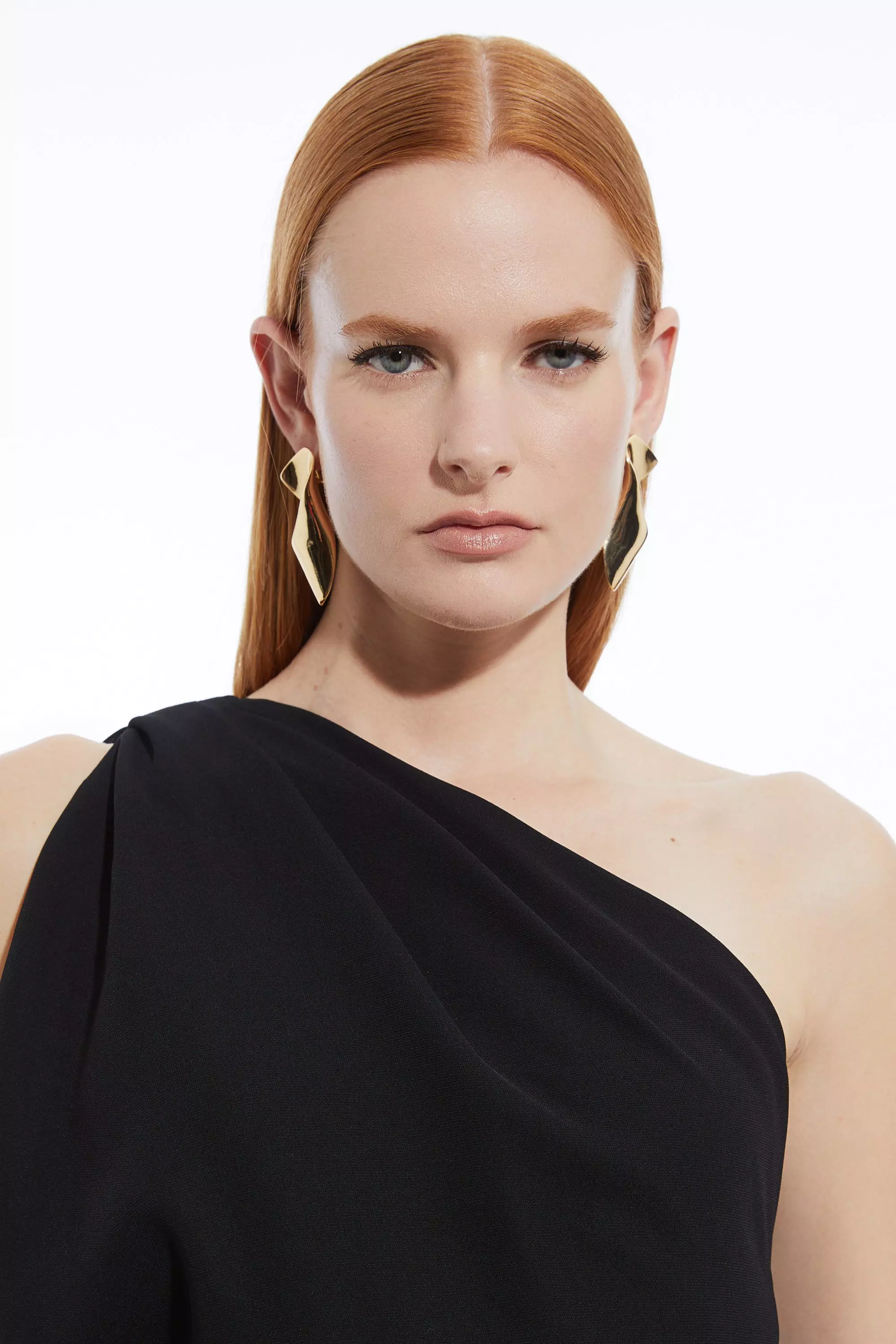 Black Petite Tailored Asymmetric Cold Shoulder Maxi Dress alternative image