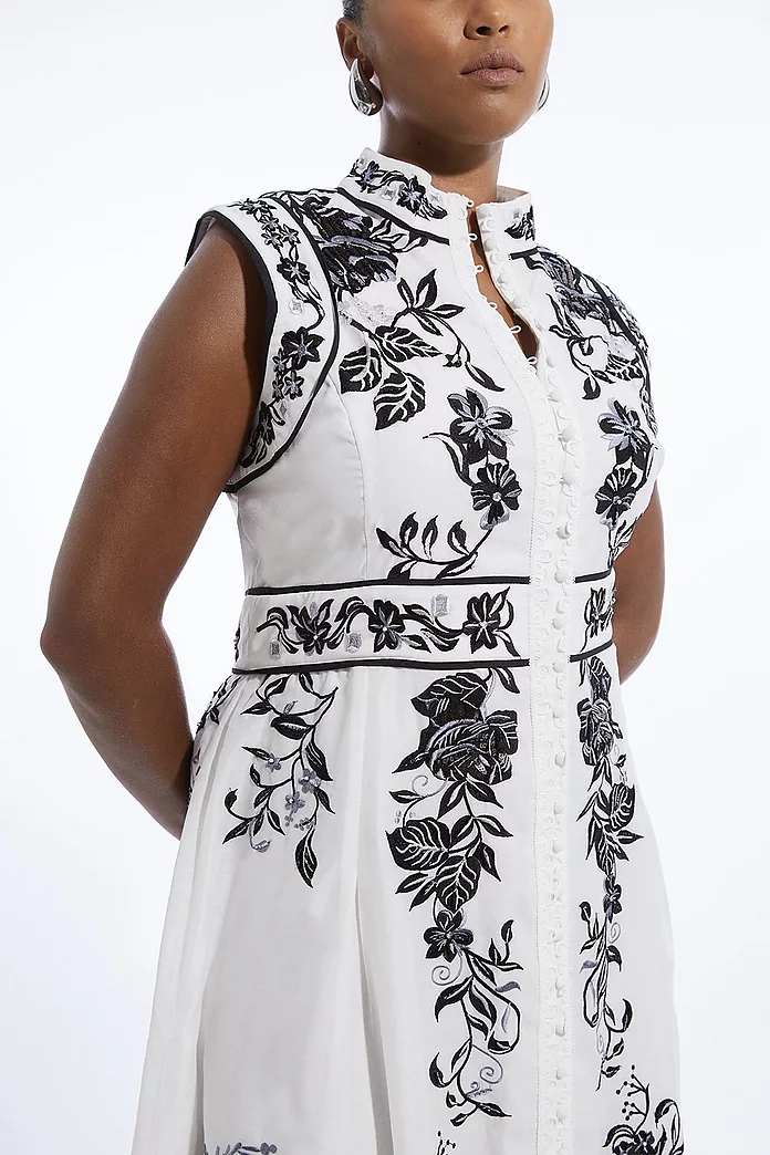 Plus Size Cotton Embroidery Woven Button Up Midi Dress Plus Size Cotton Embroidery Woven Button Up Midi Dress