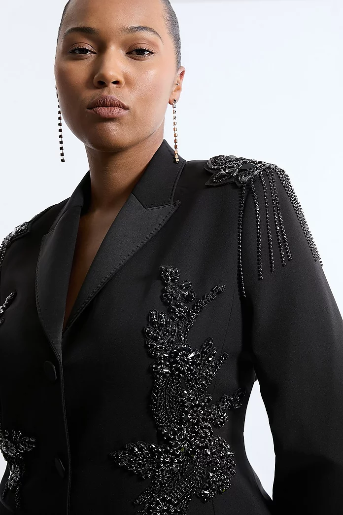 Plus Size Crystal Embellished Tailored Tuxedo Blazer Midaxi Plus Size Crystal Embellished Tailored Tuxedo Blazer Midaxi